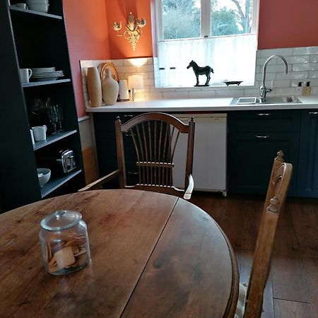 The Clockhouse Apartment Old Windsor Bagian luar foto